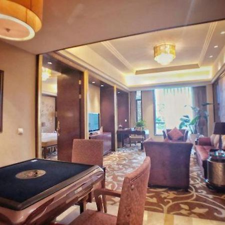 Sichuan Tennis International Hotel Main Building Чънду Екстериор снимка